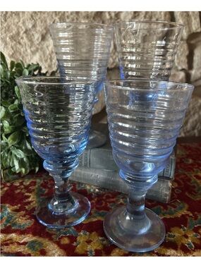 4 Libbey SIRRUS BLUE Water Wine Goblets Glasses 7" Ribbed Stemmed Excellent